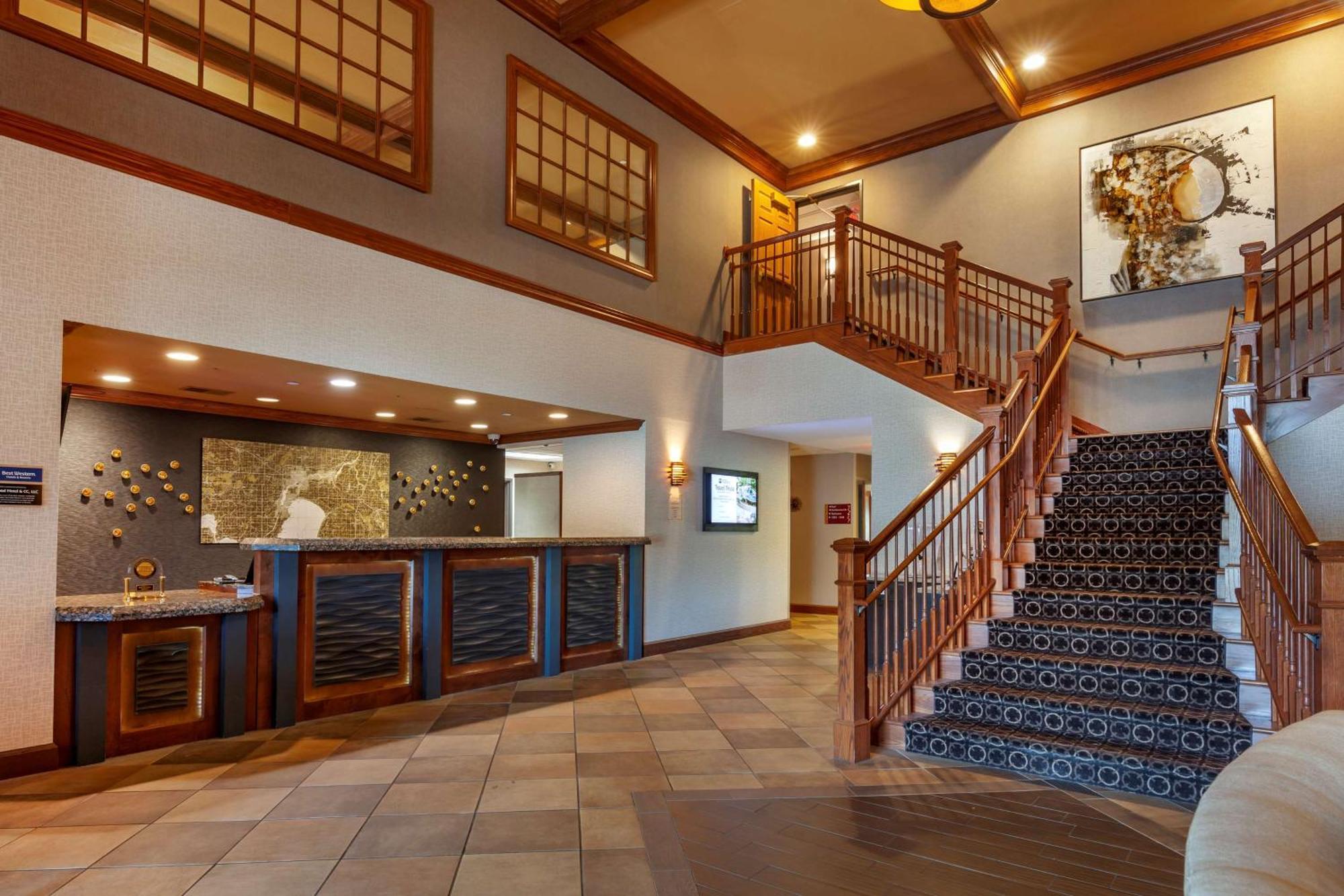 Best Western Premier Bridgewood Neenah
